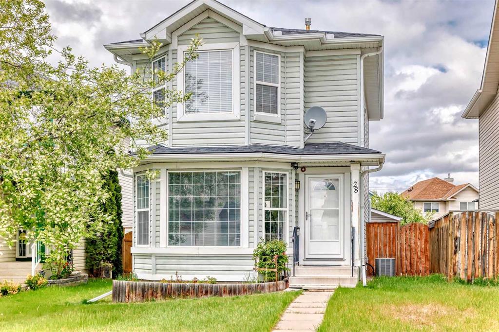 Picture of 28 Country Hills Manor NW, Calgary Real Estate Listing