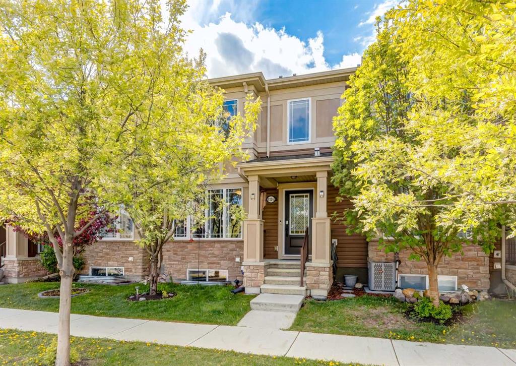 Picture of 4124 Windsong Boulevard SW, Airdrie Real Estate Listing