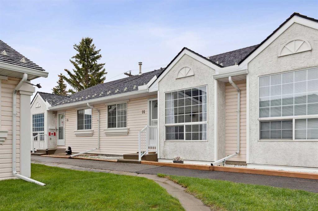 Picture of 16, 209 Woodside Drive NW, Airdrie Real Estate Listing