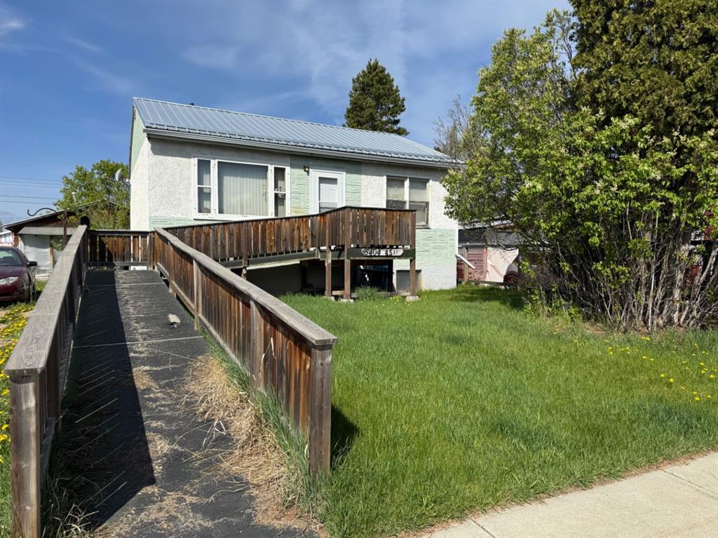 Picture of 5404 45 Street , Whitecourt Real Estate Listing