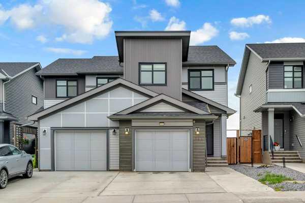 Picture of 844 Seton Circle SE, Calgary Real Estate Listing