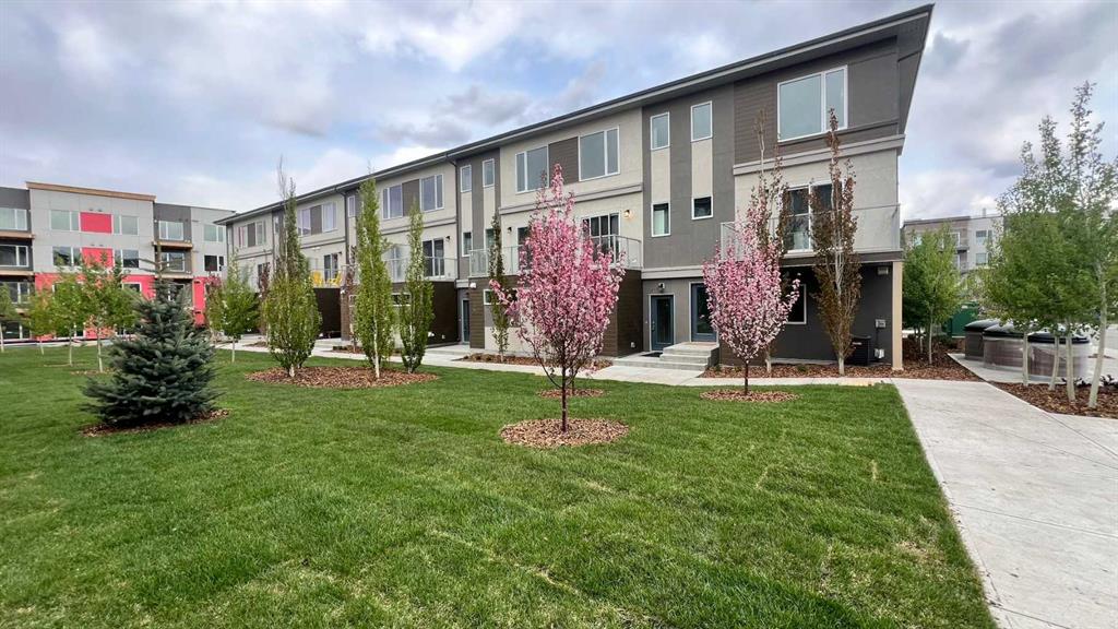 Picture of 212 Shawnee Square SW, Calgary Real Estate Listing