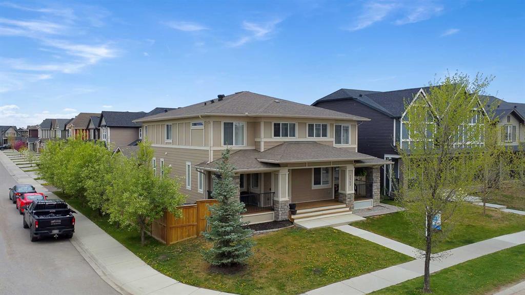 Picture of 1549 Legacy Circle SE, Calgary Real Estate Listing