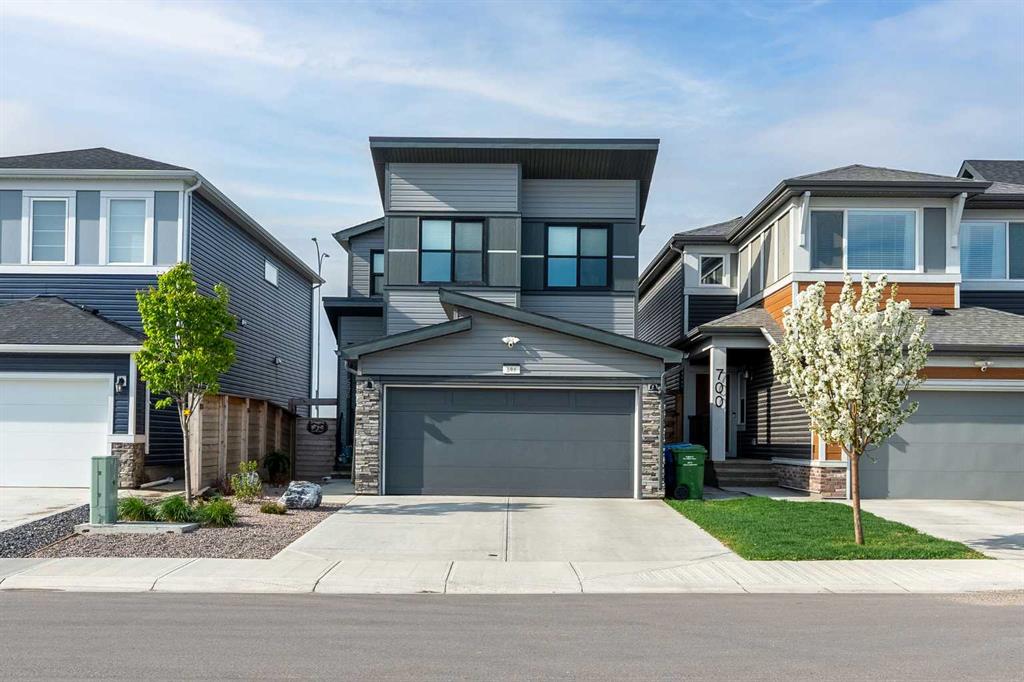 Picture of 696 Seton Circle SE, Calgary Real Estate Listing