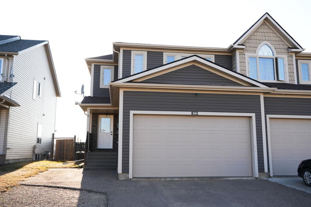 Picture of 822 28 Street , Wainwright Real Estate Listing