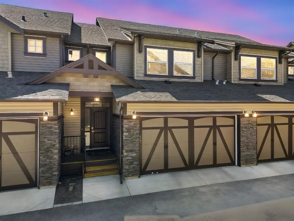 Picture of 702, 110 Coopers Common SW, Airdrie Real Estate Listing