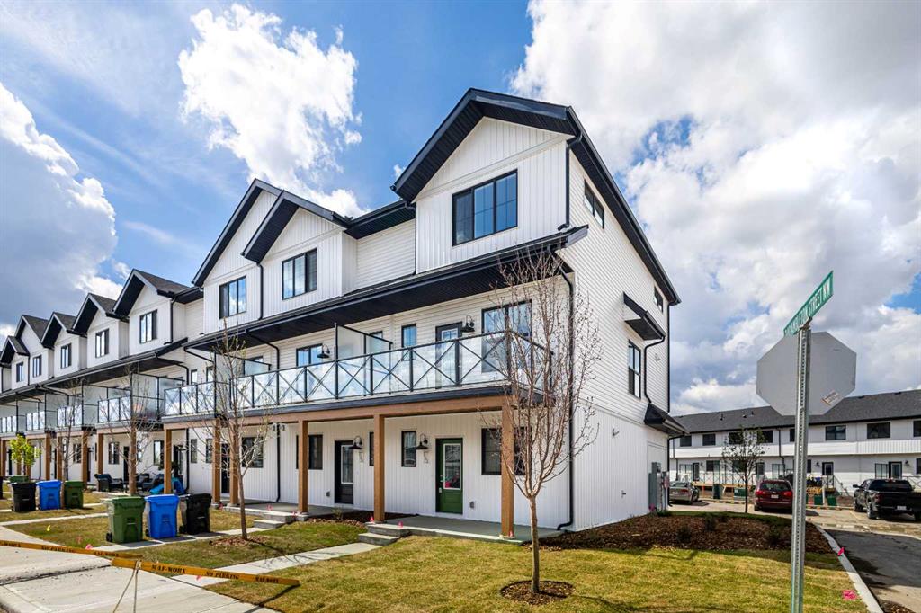 Picture of 162 amblefield Terrace NW, Calgary Real Estate Listing