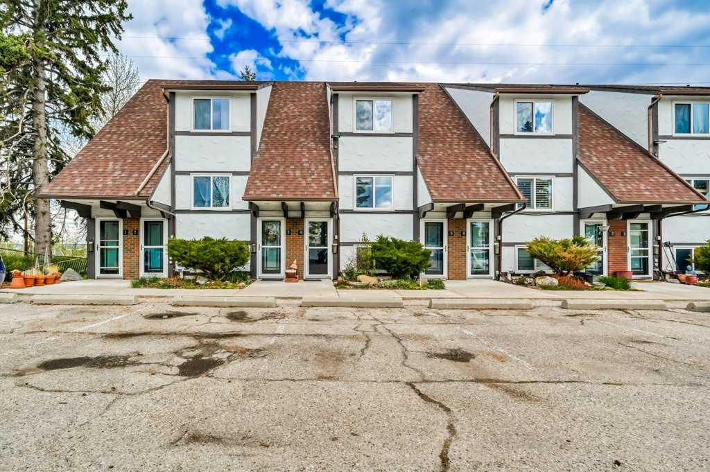 Picture of 4, 304 Cedar Crescent SW, Calgary Real Estate Listing