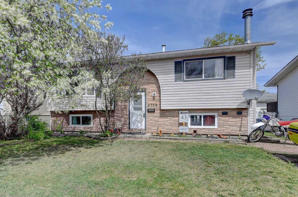 Picture of 9728 95 Avenue , Wembley Real Estate Listing