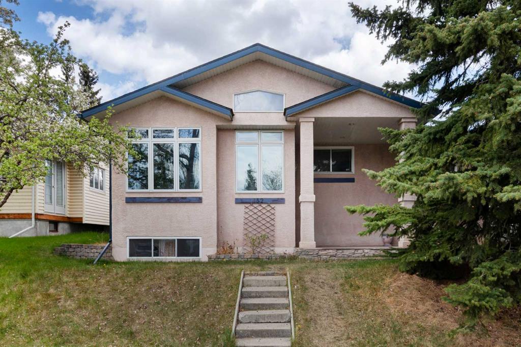 Picture of 152 Capri Avenue NW, Calgary Real Estate Listing