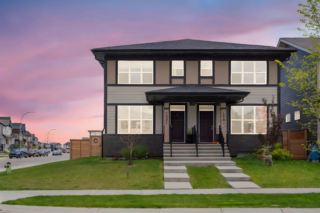 Picture of 1001 Mahogany Boulevard SE, Calgary Real Estate Listing