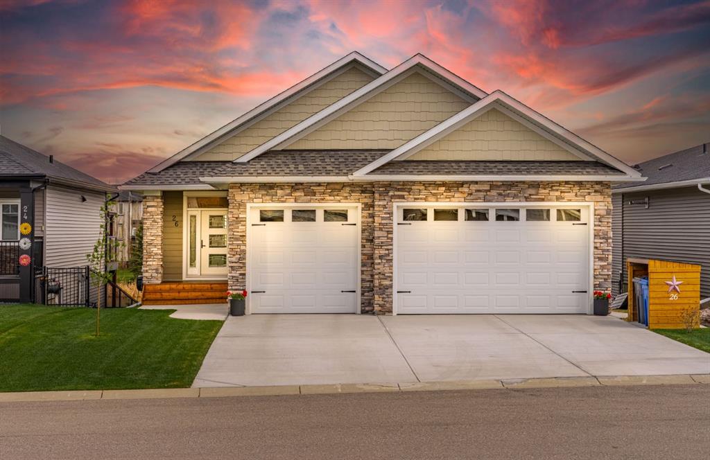 Picture of 26 Havenfield Drive , Carstairs Real Estate Listing