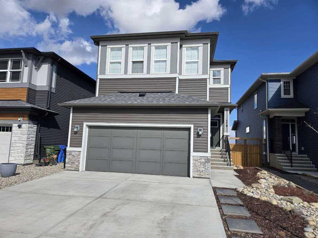 Picture of 178 Creekside Way SW, Calgary Real Estate Listing