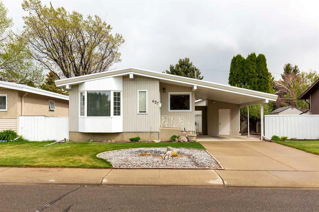 Picture of 627 25 Street N, Lethbridge Real Estate Listing
