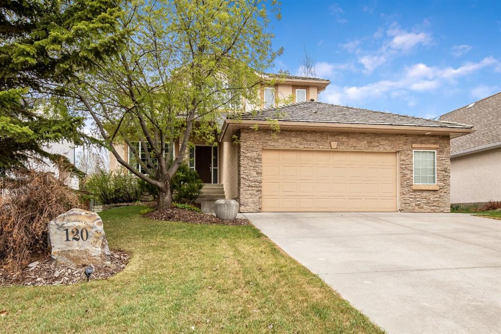 Picture of 120 Bow Meadows Drive , Cochrane Real Estate Listing