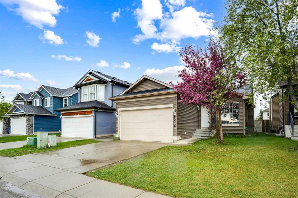 Picture of 6216 TARALEA Park NE, Calgary Real Estate Listing