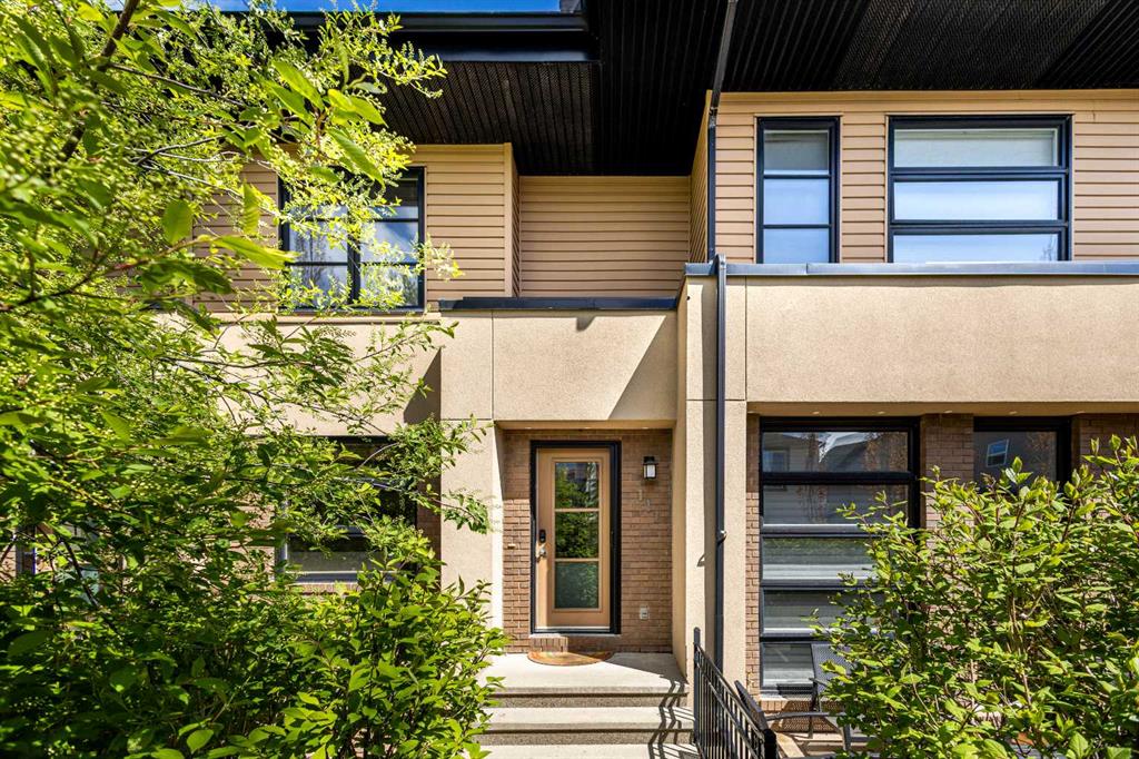 Picture of 111 Aspen Hills Villas SW, Calgary Real Estate Listing