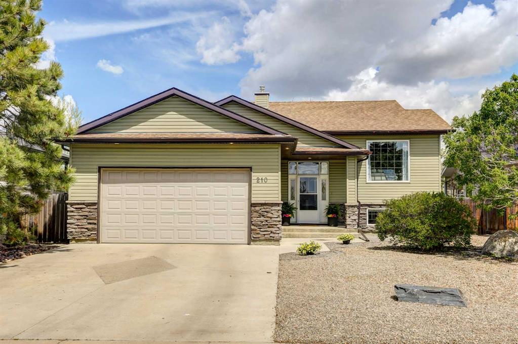 Picture of 210 Fairway Drive , Coaldale Real Estate Listing
