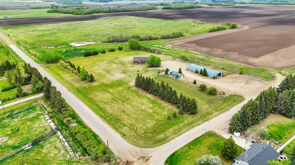 Picture of 421077 Road 274 Range , Rural Ponoka County Real Estate Listing