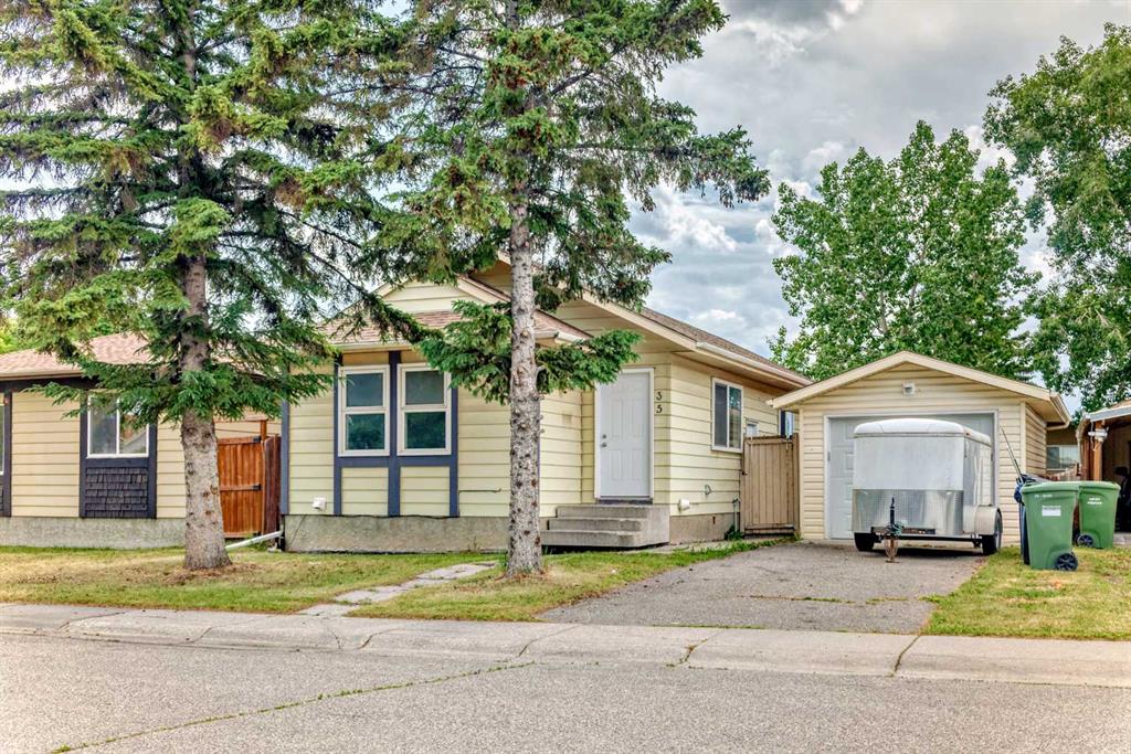 Picture of 35 Abingdon Road NE, Calgary Real Estate Listing