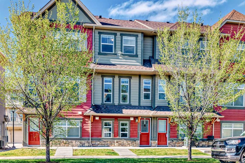 Picture of 1639 Legacy Circle SE, Calgary Real Estate Listing