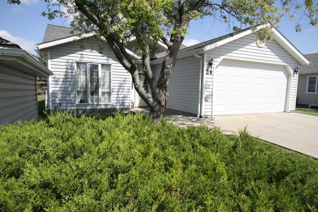 Picture of 24 Fairway Village N  , Taber Real Estate Listing