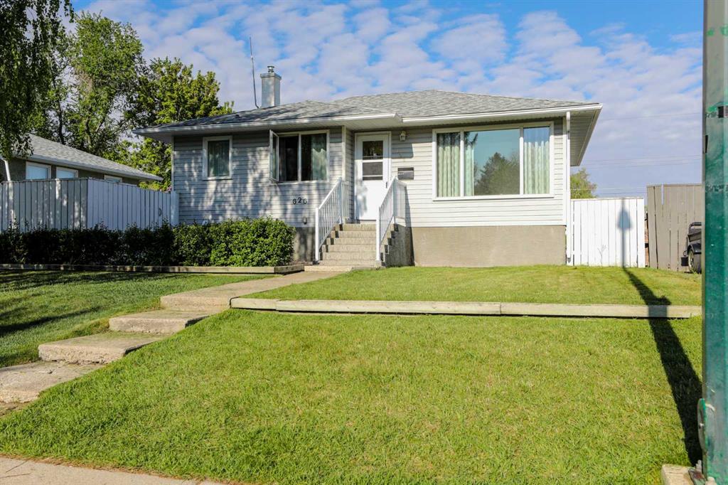 Picture of 626 11 Street N, Lethbridge Real Estate Listing