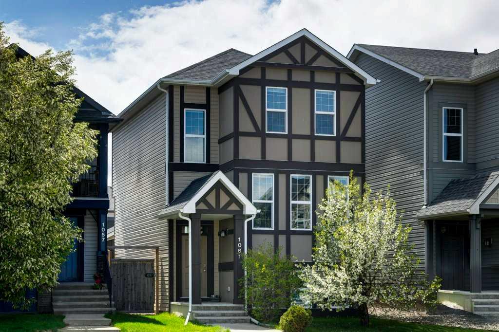 Picture of 1061 New Brighton Grove SE, Calgary Real Estate Listing