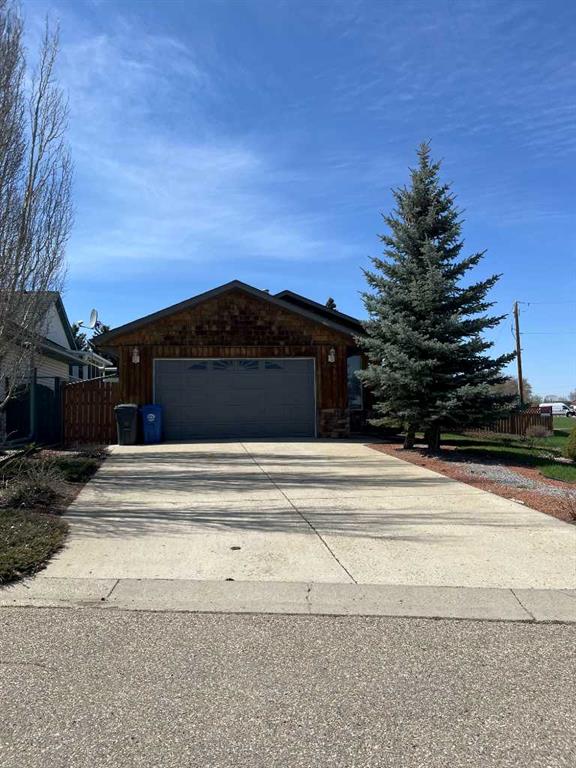 Picture of 301 9 Street , Beiseker Real Estate Listing