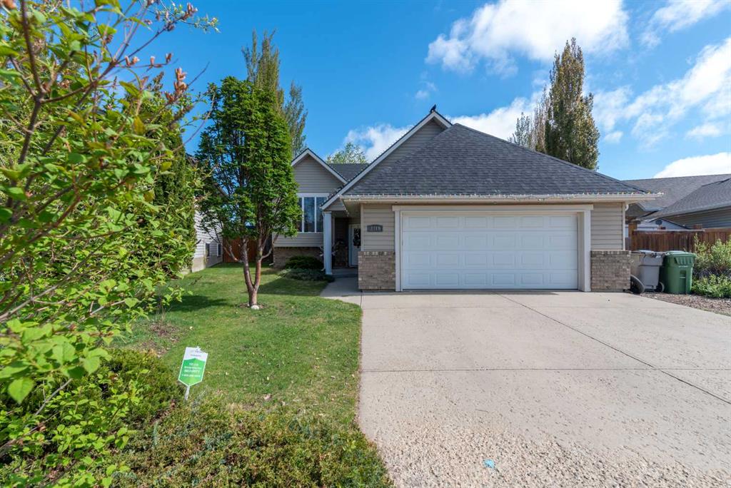 Picture of 2319 52 Avenue , Lloydminster Real Estate Listing