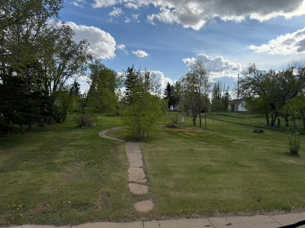 Picture of 303 Haultain Ave  , Heisler Real Estate Listing