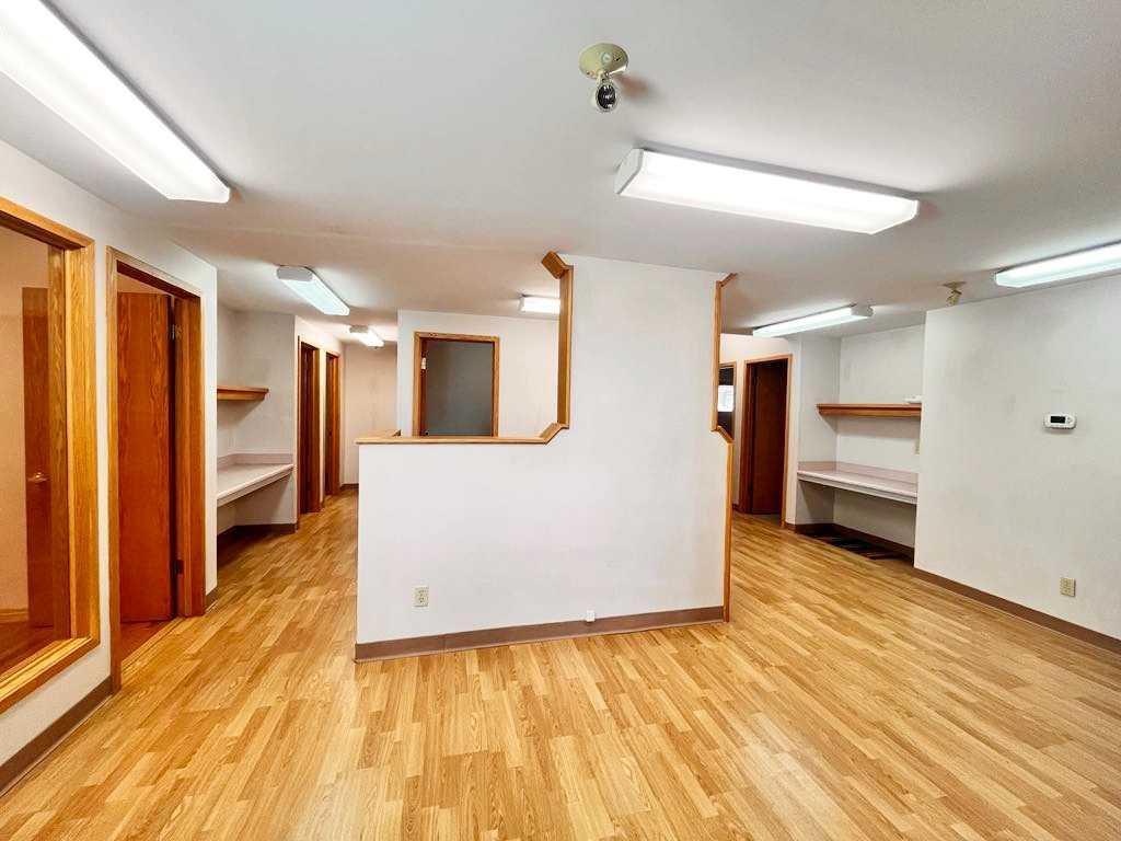 Picture of 4131 Bow Trail SW, Calgary Real Estate Listing