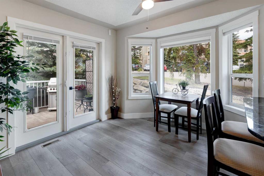 Picture of 12 Signature Manor SW, Calgary Real Estate Listing