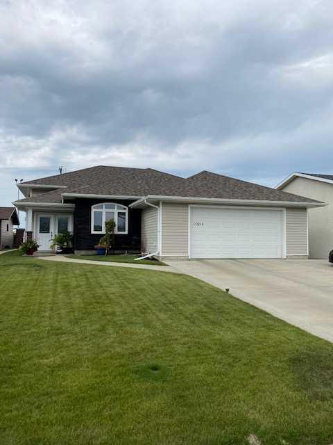 Picture of 10214 82 Street , Peace River Real Estate Listing