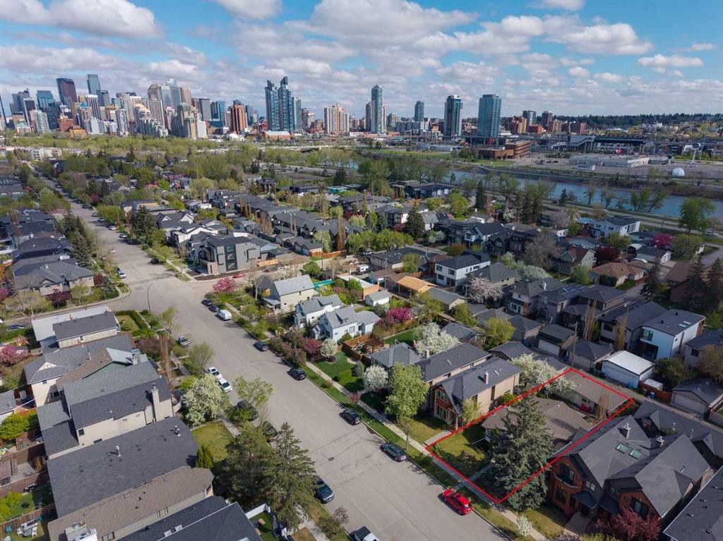 Picture of 1927 Bowness Road NW, Calgary Real Estate Listing