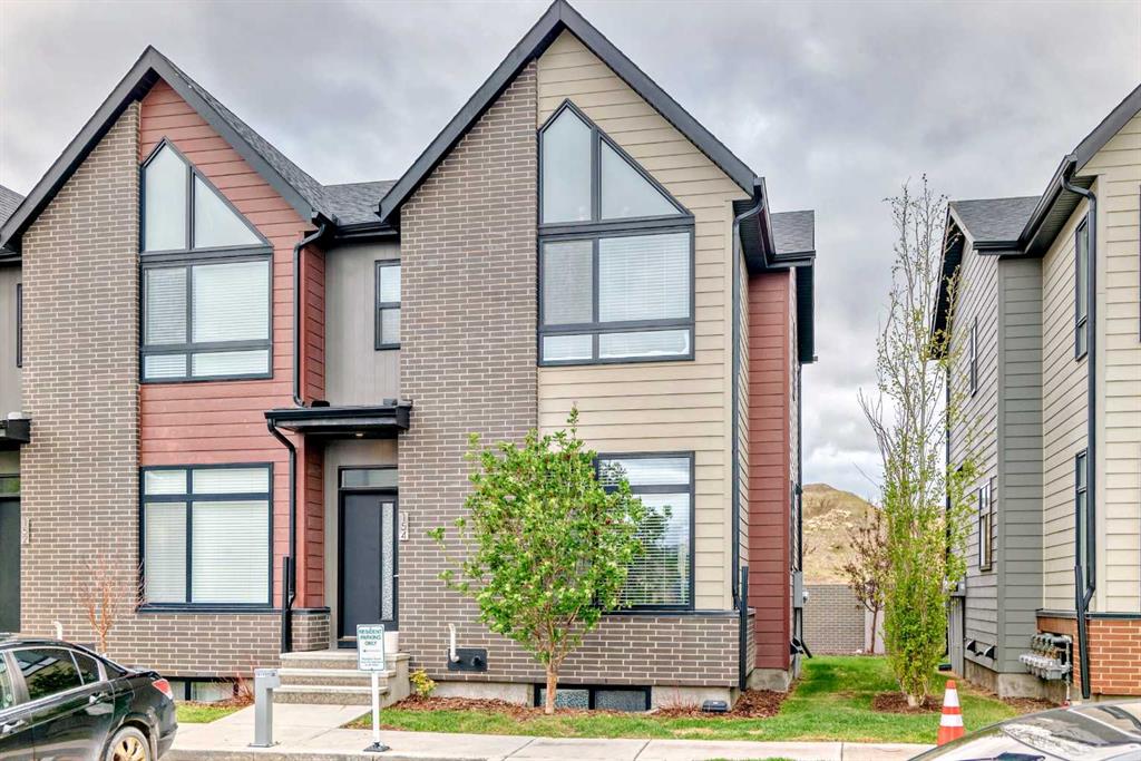 Picture of 154 Sage Meadows Gardens NW, Calgary Real Estate Listing