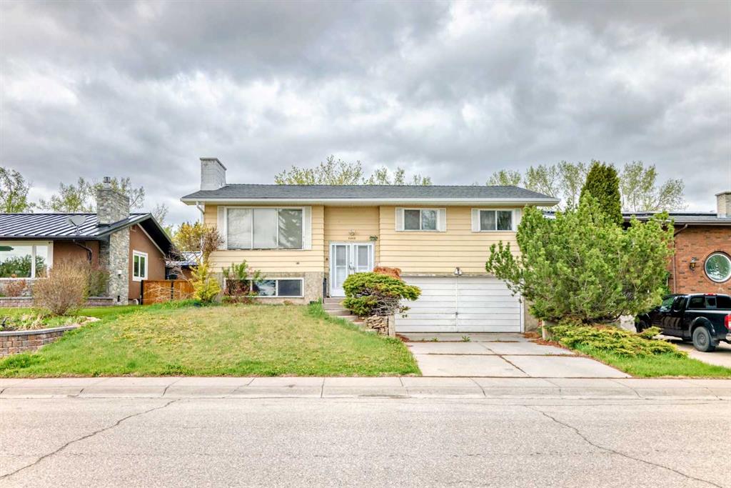 Picture of 5248 Barron Drive NW, Calgary Real Estate Listing