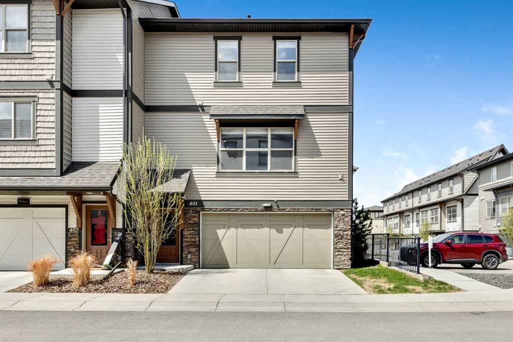 Picture of 401, 32 Horseshoe Crescent , Cochrane Real Estate Listing