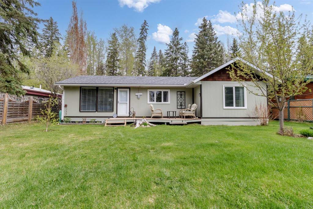 Picture of 356 Pine Crescent , Rural Lacombe County Real Estate Listing