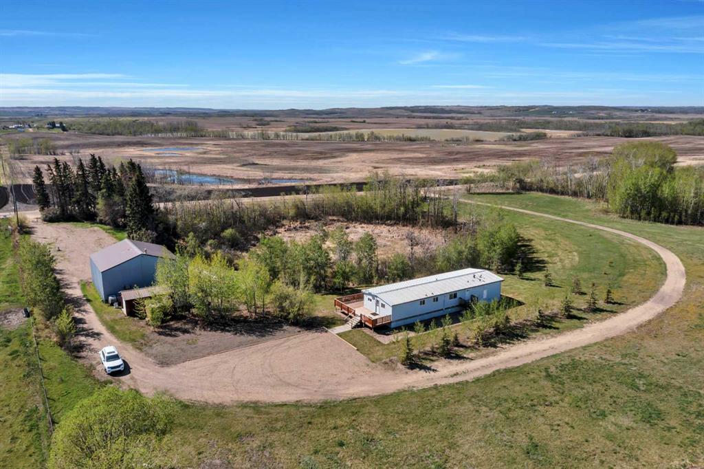 Picture of 40017 Range Road 224.5  , Rural Lacombe County Real Estate Listing