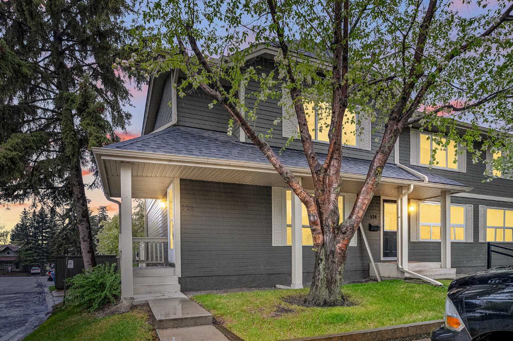 Picture of 522 Queenston Gardens SE, Calgary Real Estate Listing