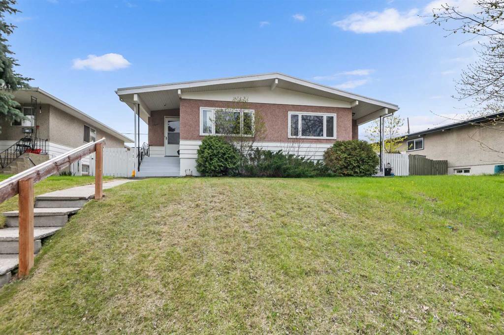 Picture of 1431 Rosehill Drive NW, Calgary Real Estate Listing