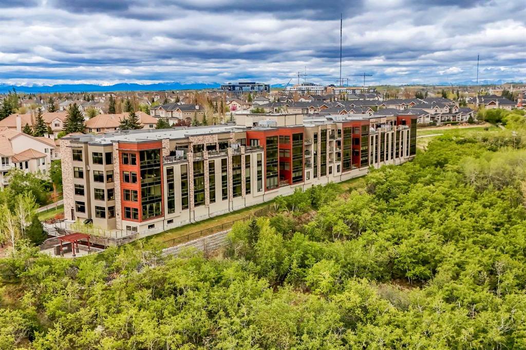 Picture of 312, 15 Cougar Ridge Landing SW, Calgary Real Estate Listing