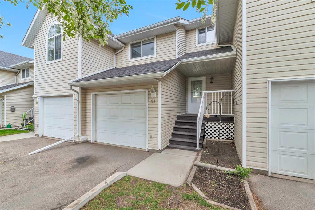 Picture of 24, 567 Edmonton Trail NE, Airdrie Real Estate Listing