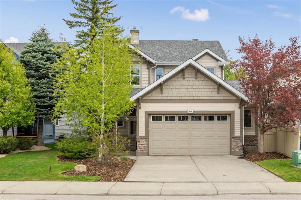 Picture of 431 Royal Oak Circle NW, Calgary Real Estate Listing
