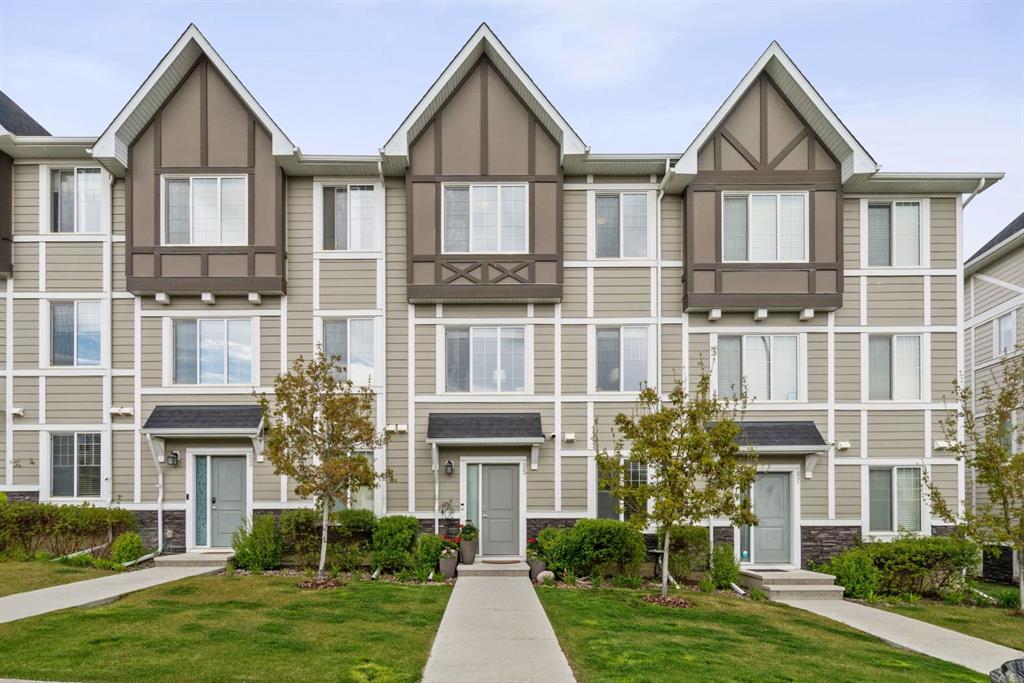 Picture of 85 Nolanlake Cove NW, Calgary Real Estate Listing