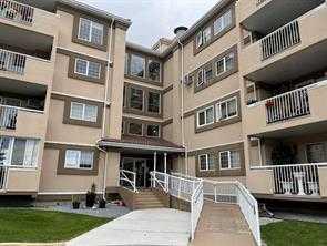 Picture of 202, 22 Park Meadows Drive SE, Medicine Hat Real Estate Listing