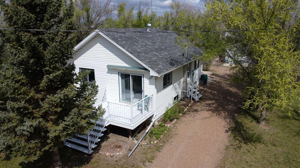 Picture of 126 5 Avenue E, Cereal Real Estate Listing