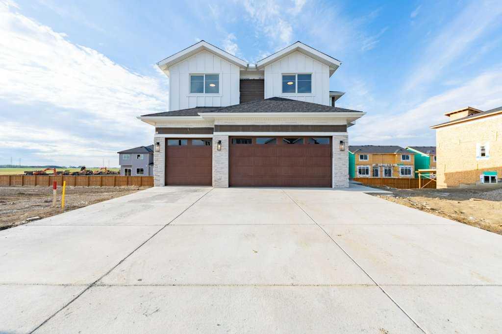 Picture of 351 Waterford Grove , Chestermere Real Estate Listing