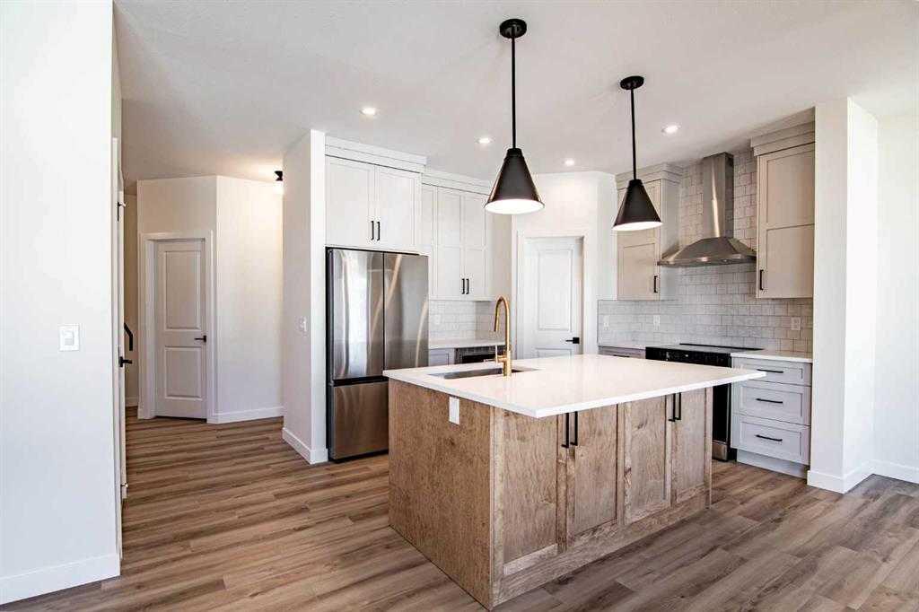 Picture of 202 Livingston Close , Red Deer Real Estate Listing